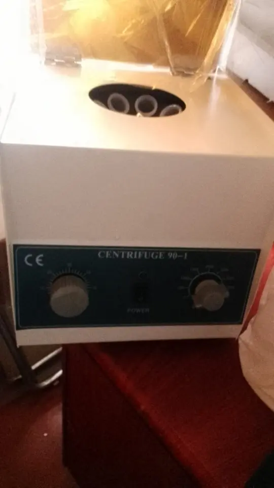 8 tube centrifuge machine